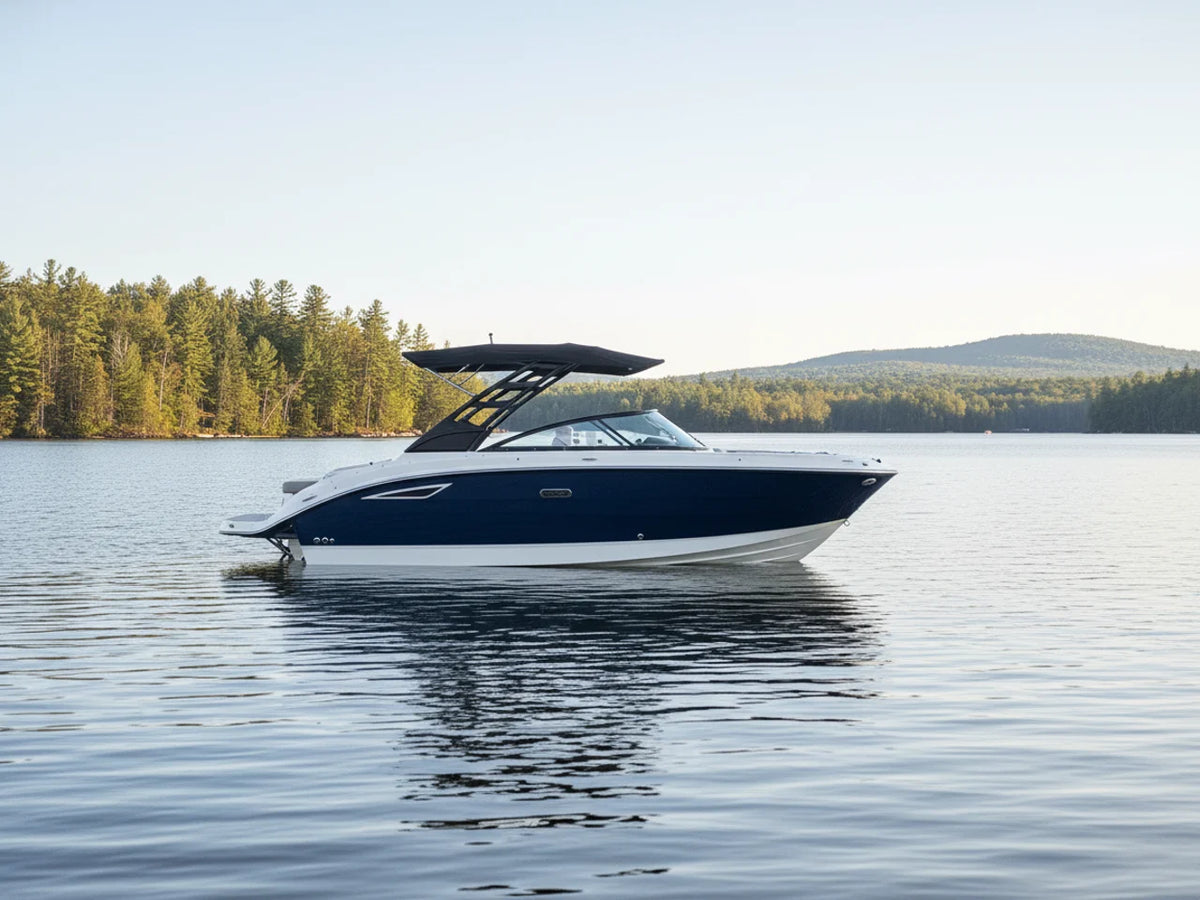 Sea Ray SDX 230 on an Ontario lake